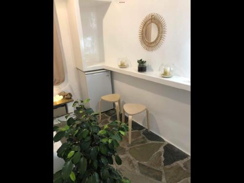 Gallery image of Amarielia's Studios in Tinos Town