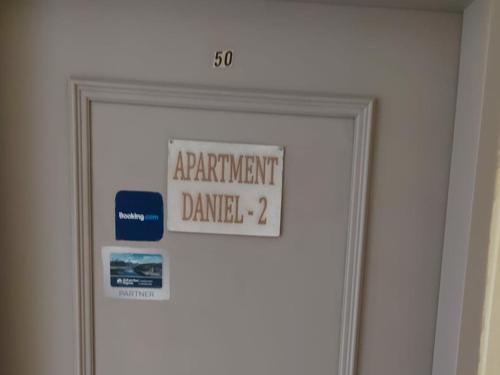 Appartement Daniel 2 Kaprun-SUMMER CARD INCLUDEDに飾ってある許可証、賞状、看板またはその他の書類