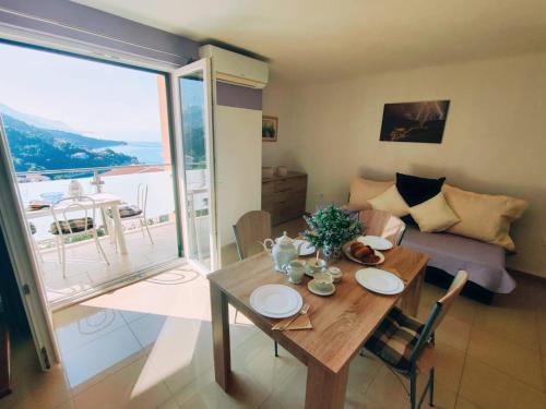 Gallery image of APARTMANI NADA MUSTAPIC in Brela