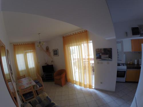 Kuchyň nebo kuchyňský kout v ubytování Apartment Lara Pisak