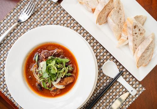 Comida en el resort o alrededores