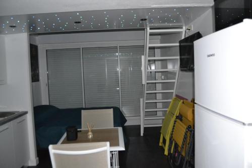 Studio Naturiste ALBATROS Port Soleil 544 photo 12