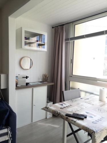 Photo de la galerie de l'établissement Studio les Sables d'Olonne Port Olona - La Chaume, à La Chaume