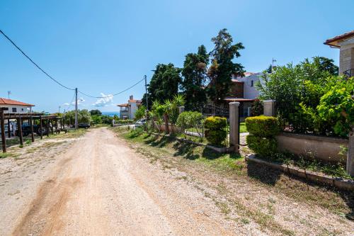 Gallery image of Venetia's House by RentalsPro - Nikiti Halkidiki in Nikiti