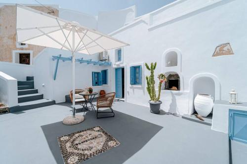 Gallery image of Star Cactus Traditional Cave Suite with Jacuzzi in Mesaria