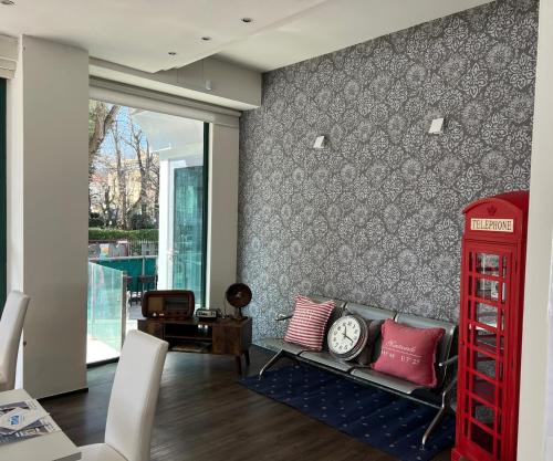 Posezení v ubytování Hotel Montecarlo - Vista Mare con Area Fitness