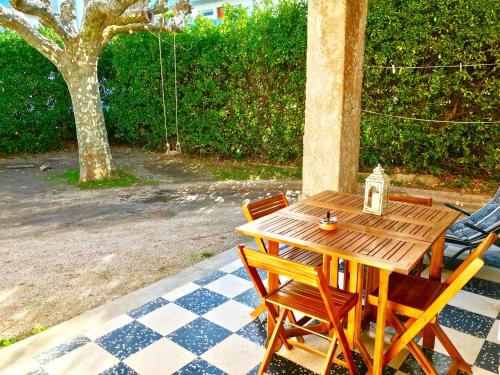 Zahrada ubytování Blue Summer Vibes - Apartment 1 - AC, parking, beach at 50m, SPA discnt