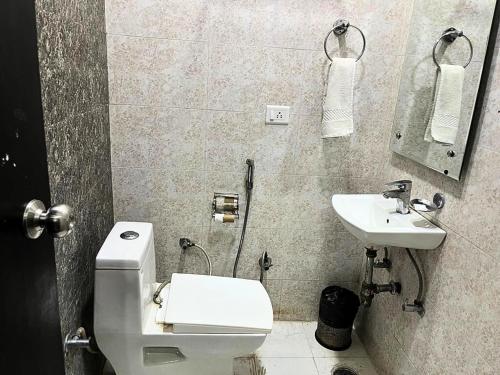 Vannituba majutusasutuses Hotel Hirapanna