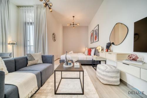 Polished Studio at Mesk 1 Midtown Dubai Production City by Deluxe Holiday Homes