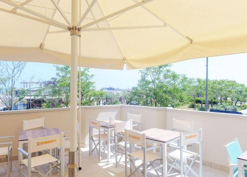 Μπαλκόνι ή βεράντα στο Hotel Paloma Beach Front Chiringuitos Time