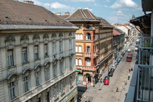 an overhead view of a city street with buildings at Keleti Aparthotel in Budapest