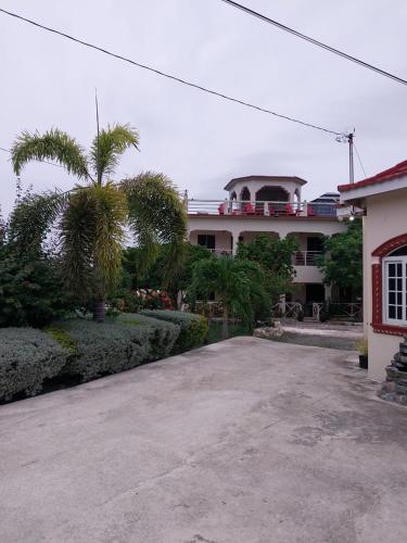 El edificio en el que está la villa