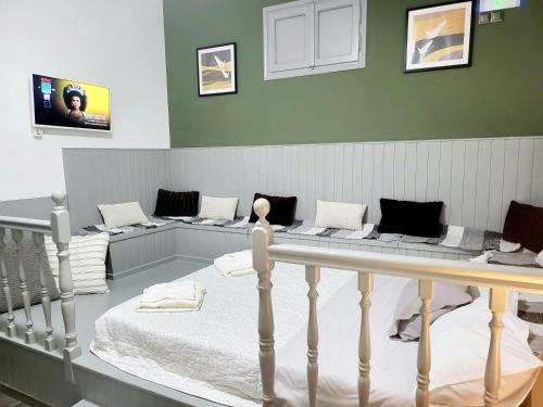 Fotografie z fotogalerie ubytování Helios Epirus- Deluxe Apartment 90sq. v destinaci Doliana