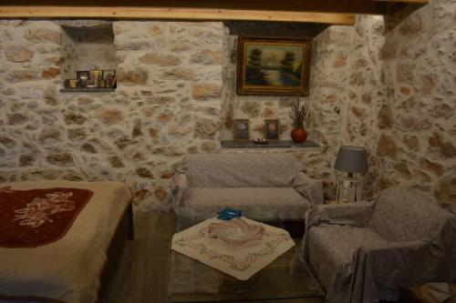 Гостиная зона в Traditional Chios House