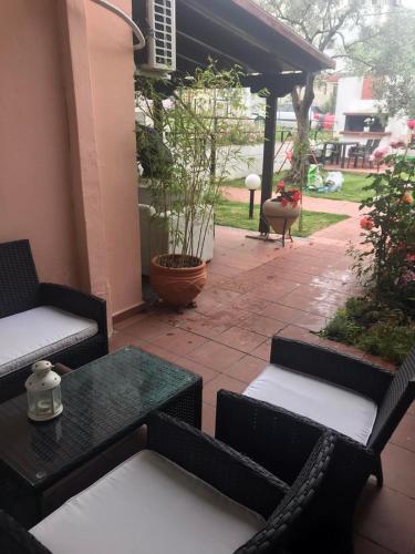 Jardin de l'établissement Nastro azzuro mare