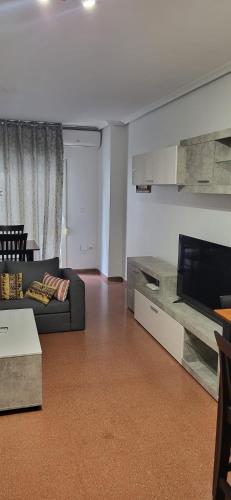 Large Central Apartment Torrevieja/ Near the beach
