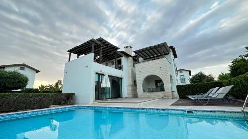 Merab Holidays Villas - K13