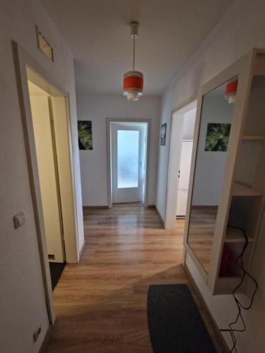 Φωτογραφία από το άλμπουμ του Apartment mit Balkon, perfekt als Monteurwohnung oder Stundentenwohnung σε Springe