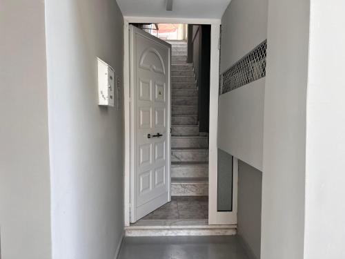 ネア・カリクラティアにあるApartment on main pedestrian street with viewのギャラリーの写真