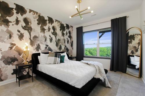 Tempat tidur dalam kamar di Tranquil Secluded Retreat