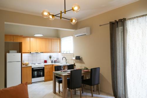 Η κουζίνα ή μικρή κουζίνα στο Stefanos apartment