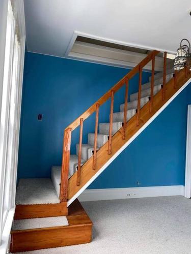Imagen de la galería de Island View House BnB Self Check-In, en Portland