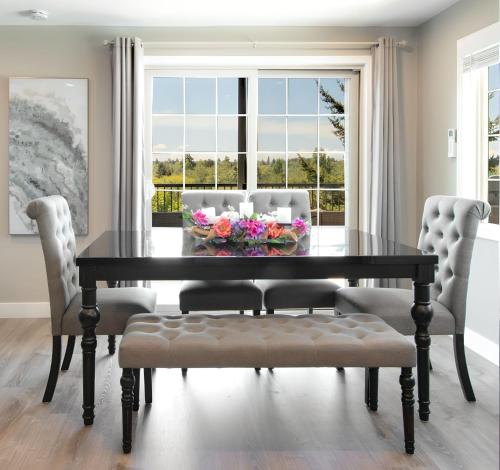 Dining area in the holiday home