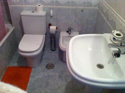 Koupelna v ubytování Apartamento de lujo en el centro de Cangas de Onís