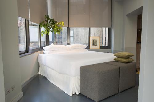 Shoreham Hotel Image