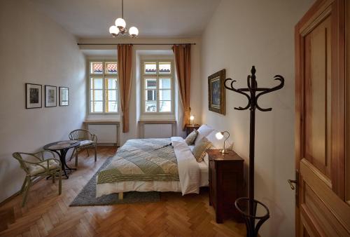 Foto da galeria de Queen Bee apartments em Praga