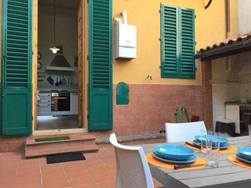 Santa croce elegant with garage