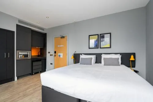 Staycity Aparthotels London Greenwich High Road photo 12