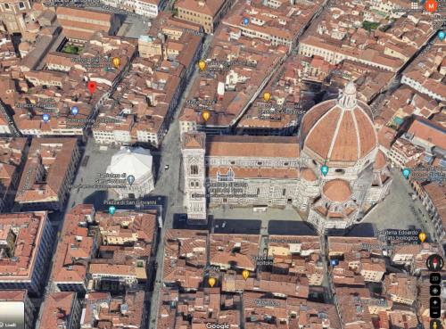 The Duomo exclusive -43 passi dal Duomo-