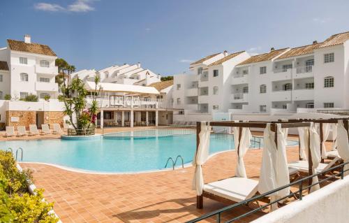 Piscina di Ilunion Menorca o nelle vicinanze