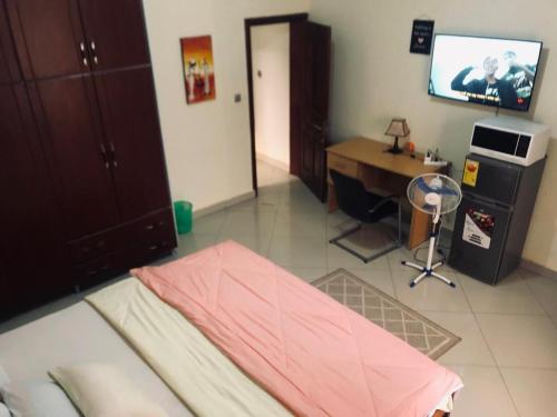 EMPATHY MANOR – Photos 2