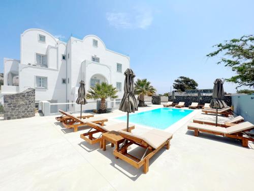 White Lily Santorini - Adults Only 16 Plus