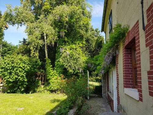 Zahrada ubytování Gîte LA BERGERIE