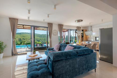 Villa LucaToni - heated pool