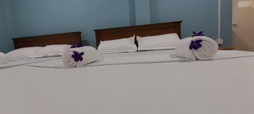 Gallery image of Jana Sri Lanka Villa For 20 Members in Ingiriya