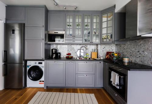 Image showcasing The Penthouse Spa - Spa Services Facial Treatments Waxing Services ...