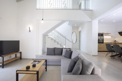 Gallery image of Panoutsis Villa Vista in Sívros