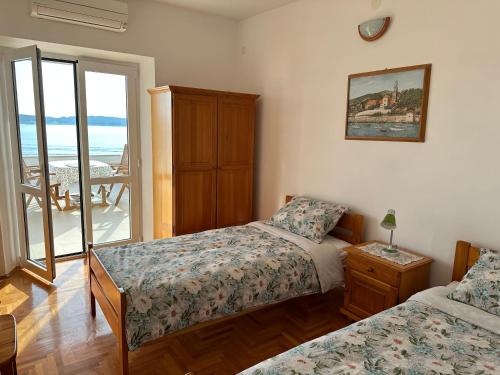 Villa Porthos