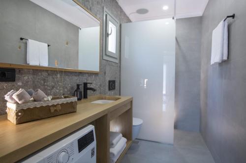 Gallery image of Panoutsis Villa Vista in Sívros