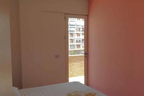 Letto o letti in una camera di Großzügige Wohnung in zentraler Lage mit Balkon