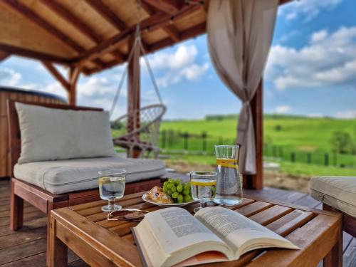 Zahrada ubytování Lackowa Chill and Rest dom z balią Krynica Zdrój