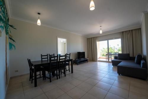 Χώρος καθιστικού στο Stayr Somabay - Bay Life Home Rentals