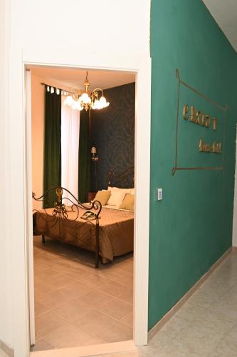 B&B Carlo V - House Hotelにあるベッド