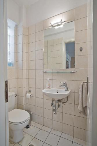 Paradeisos Modern, 2BR, 2BA, Fully Equipped