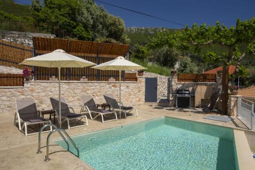 Gallery image of Panoutsis Villa - Sivros Lefkada in Sívros