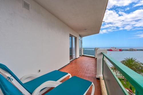 Frontline Ocean View Apartment Los Cristianos